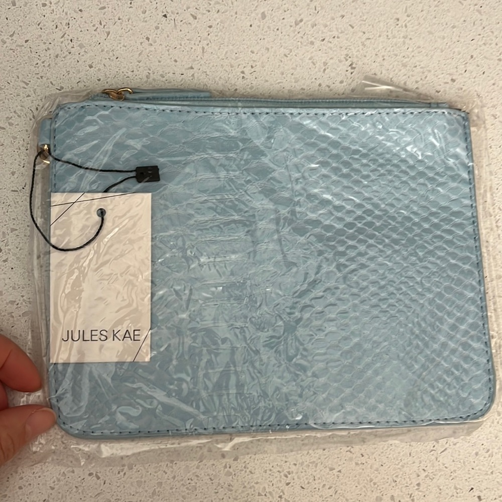 NWT Jules kae wrsitlet